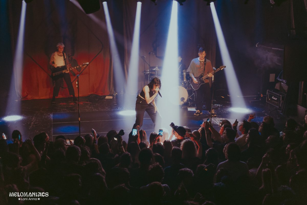Hot Milk raises the Roof in Amsterdam