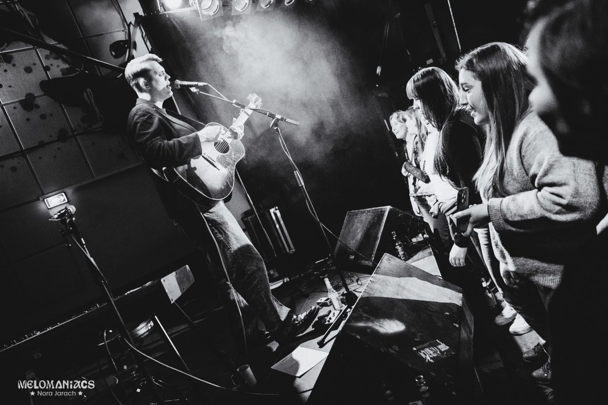 St Lundi Sets Hamburg Alight