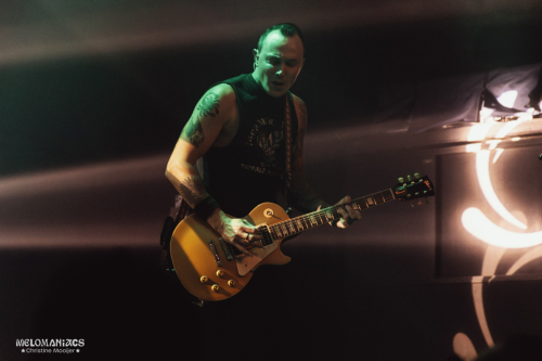 20251019-10hotwatermusic-chrisatconcerts-melomaniacs-04