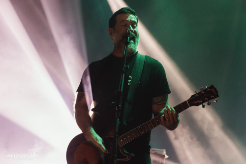 20251019-10hotwatermusic-chrisatconcerts-melomaniacs-07