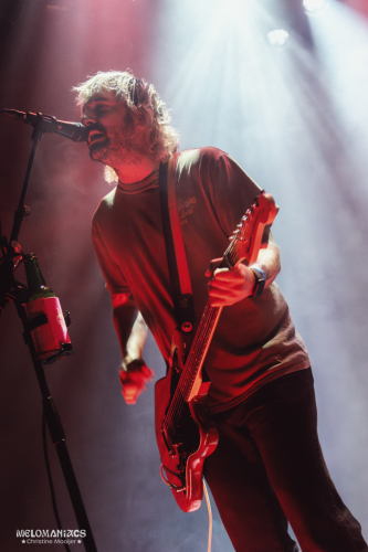 20251019-9makewar-chrisatconcerts-melomaniacs-01