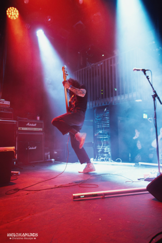 20251019-9makewar-chrisatconcerts-melomaniacs-04