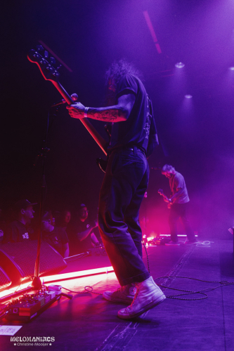 20251019-9makewar-chrisatconcerts-melomaniacs-07