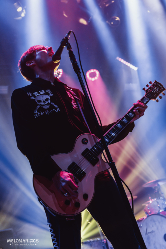 20251020-8thedirtynil-chrisatconcerts-melomaniacs-03