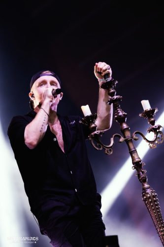 20260619-voila-chrisatconcerts-melomaniacs-01