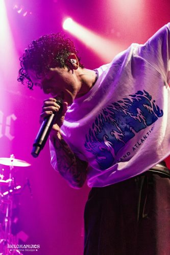20260930-comastatic-chrisatconcerts-08