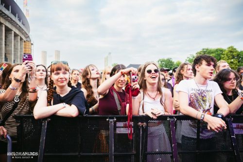 NieveEllaFans_Lollapalooza_Berlin_18_07_2026_NoraJarach-@capturingbyn-1