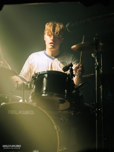 SDG_GarageFlower_110426-1